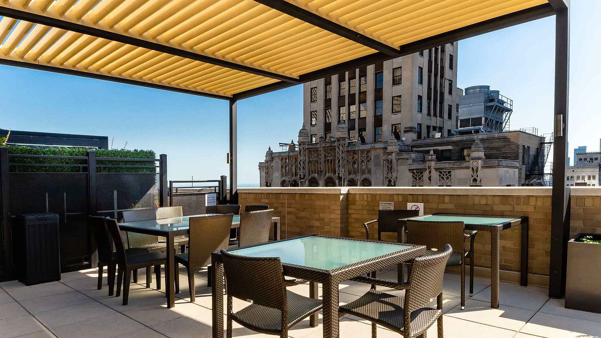 6 N Michigan Avenue Unit: 904