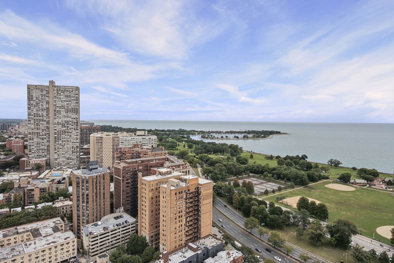 3660 N LAKE SHORE Drive Unit: 3504