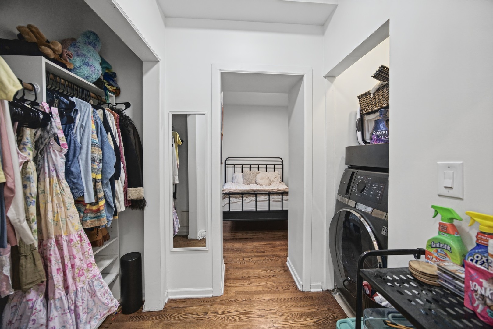 1641 W Farwell Avenue Unit: 2N