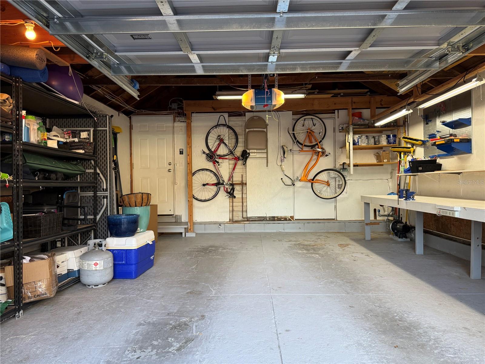 1101 CRESCENT LAKE DR N