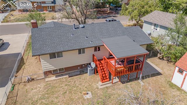 6877 Metropolitan Street