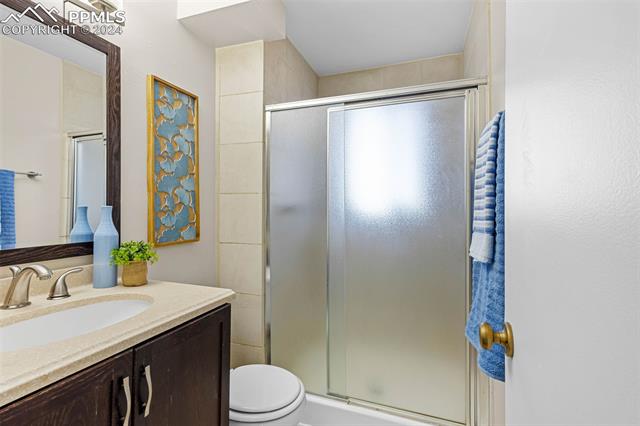 4695 E Peakview Avenue