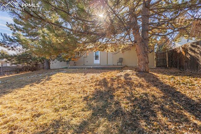 4695 E Peakview Avenue