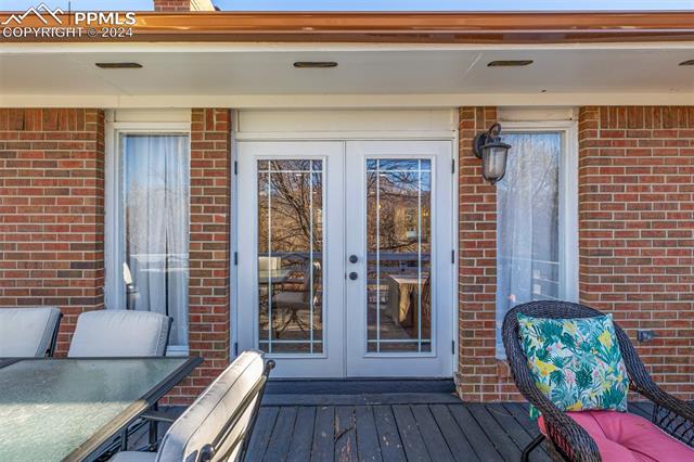 2116 Woodburn Street