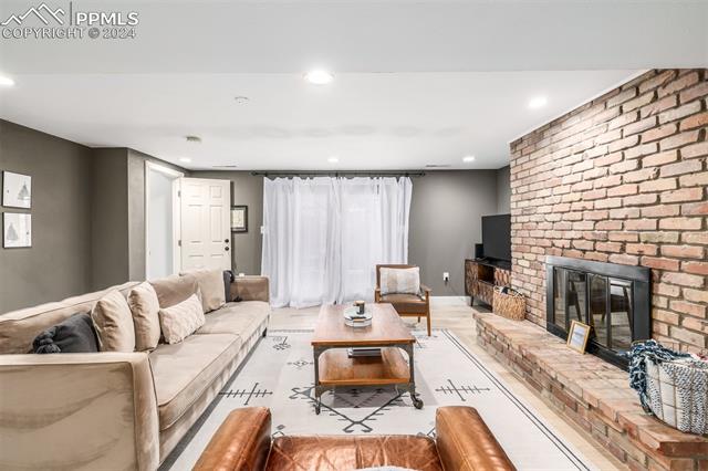 2116 Woodburn Street