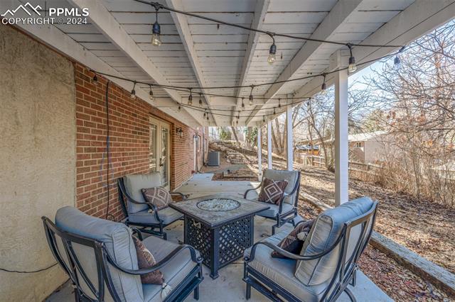 2116 Woodburn Street