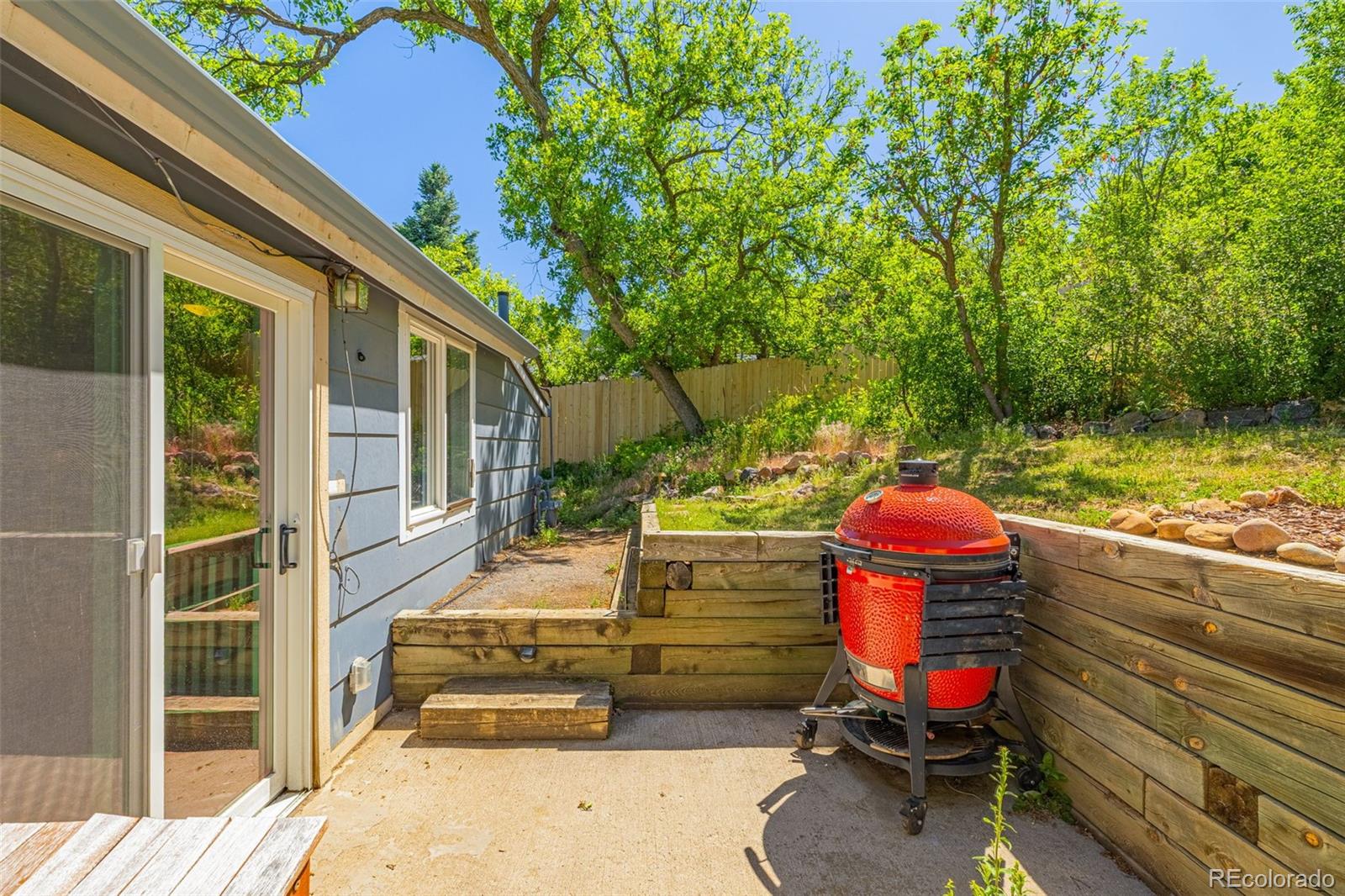 1608 Highland Way