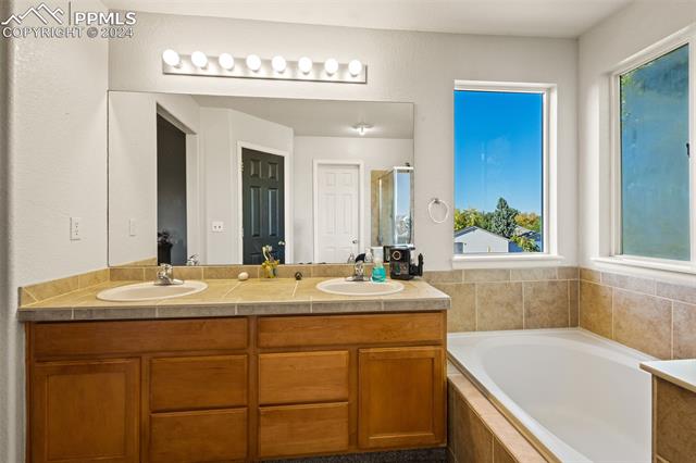 5279 Lost Meadow Trail