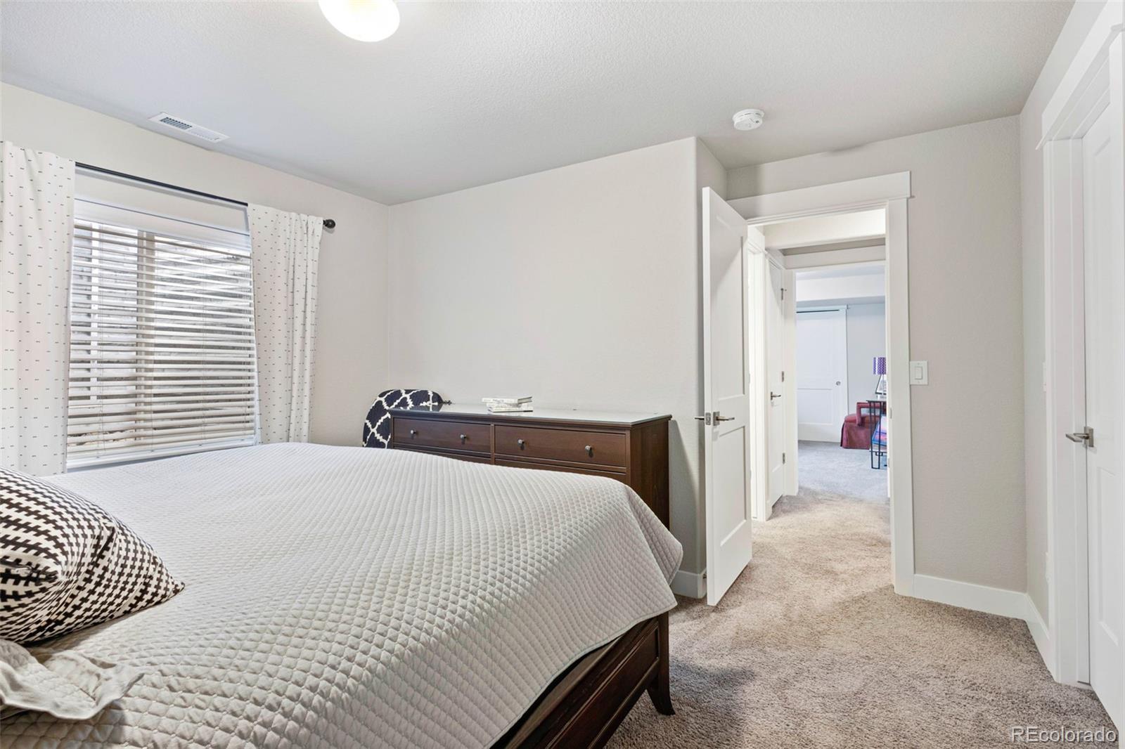 9684 Country Vistas Way