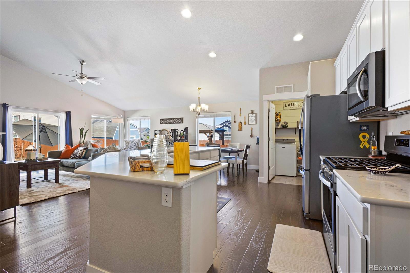 9684 Country Vistas Way