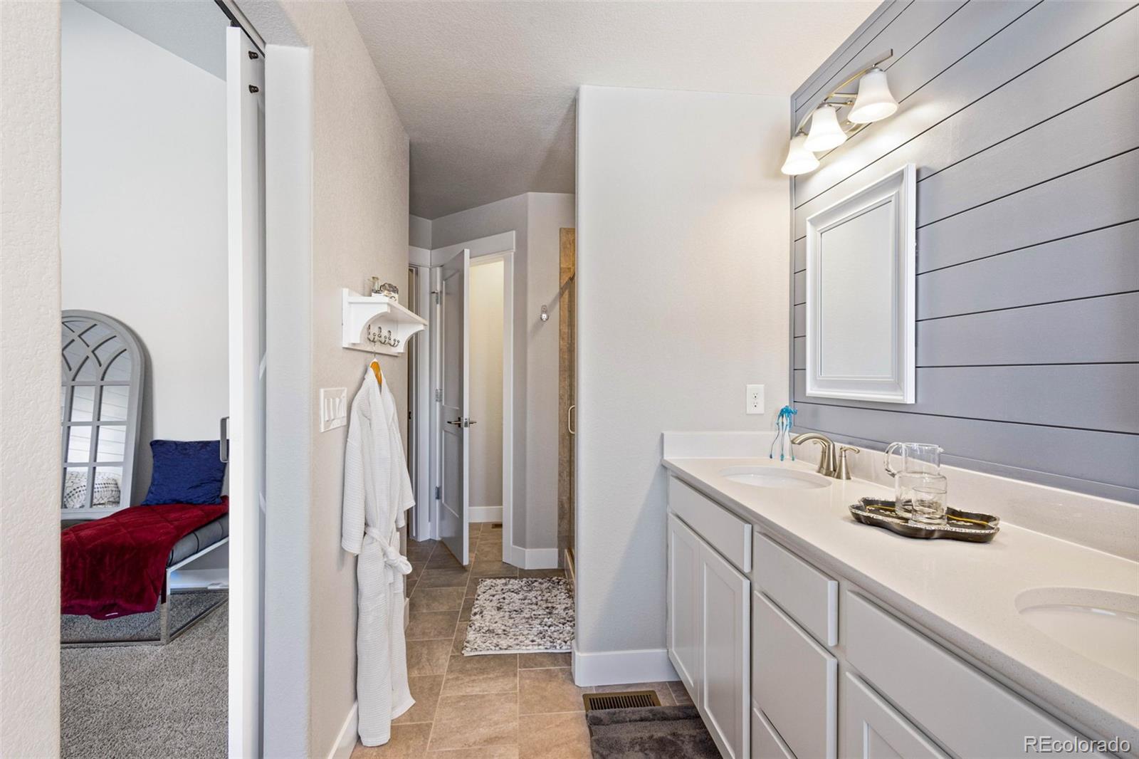 9684 Country Vistas Way