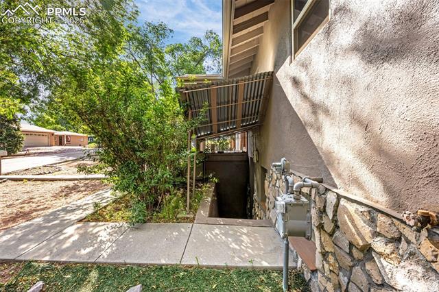 412 Yucca Drive