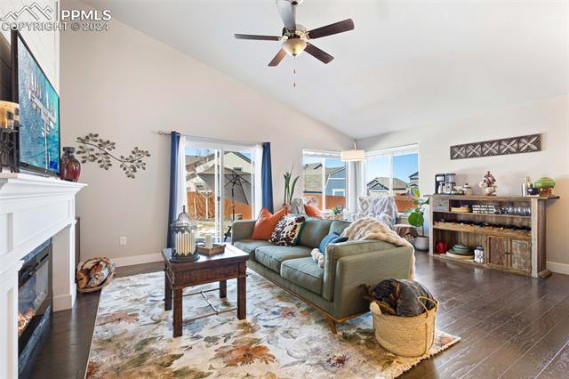 9684 Country Vistas Way