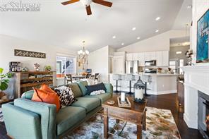 9684 Country Vistas Way