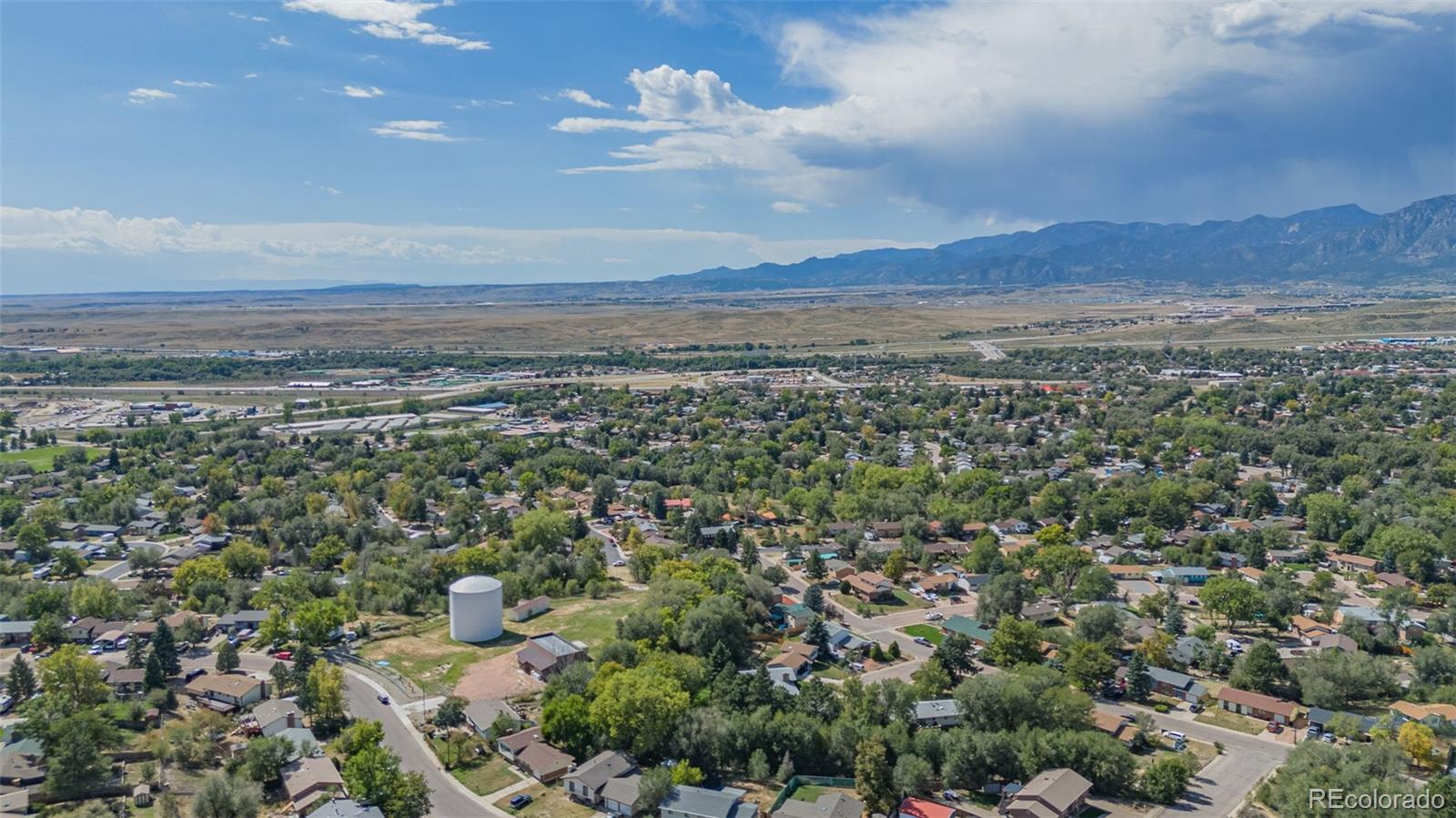 6877 Metropolitan Street