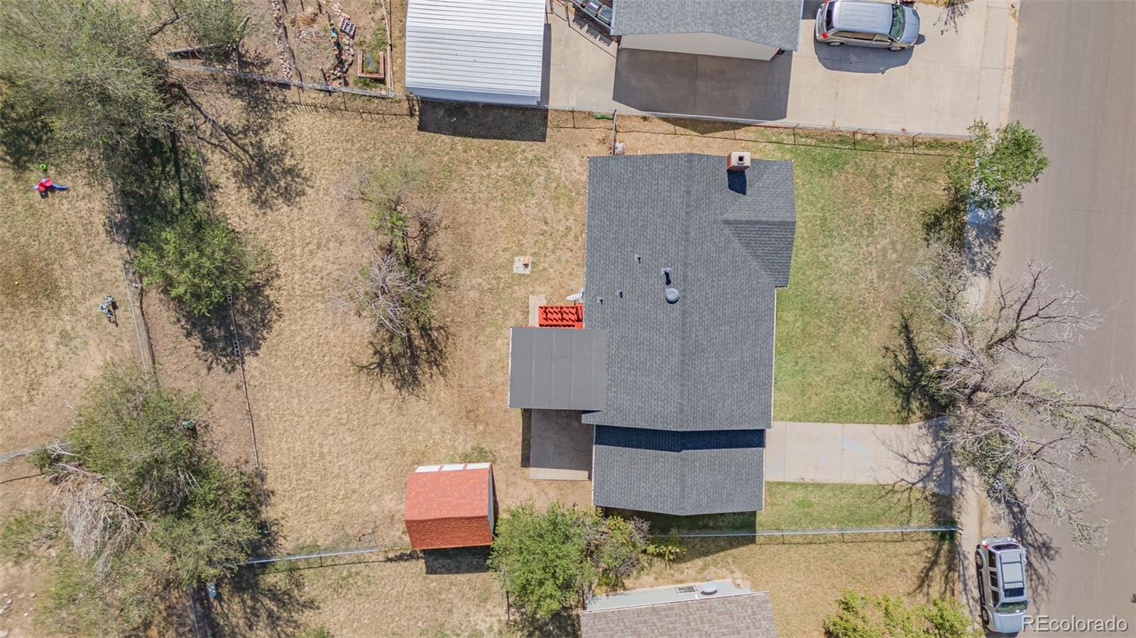 6877 Metropolitan Street