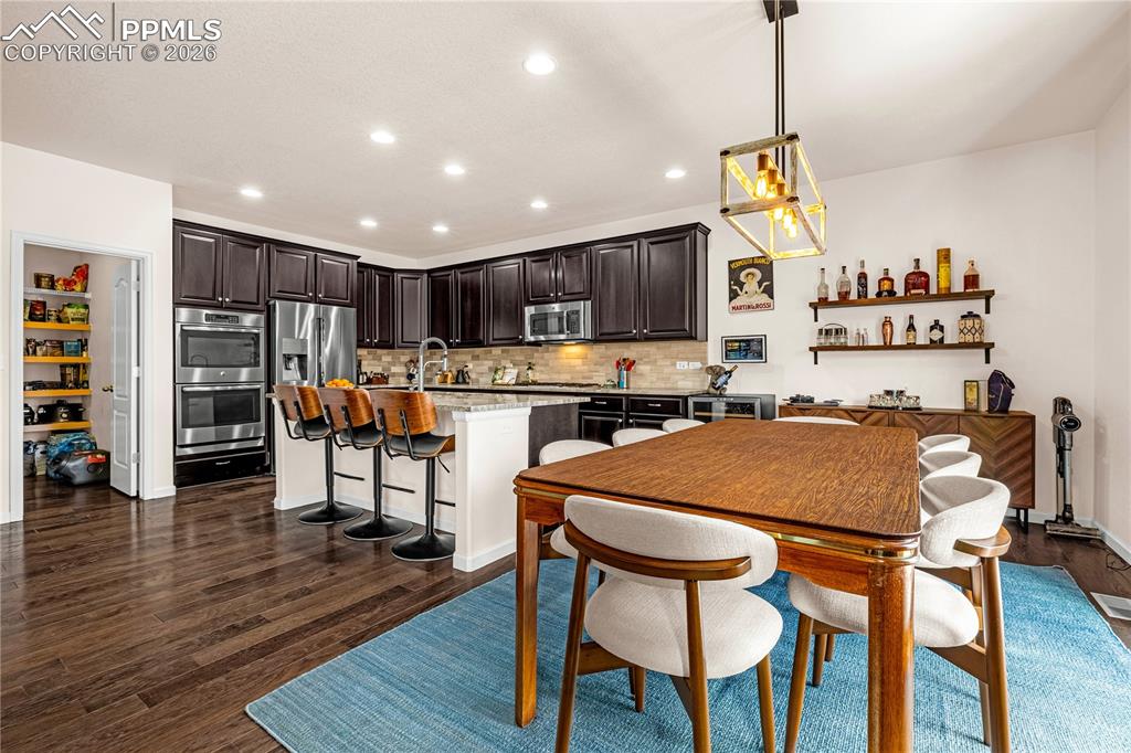 7115 Mountain Spruce Drive