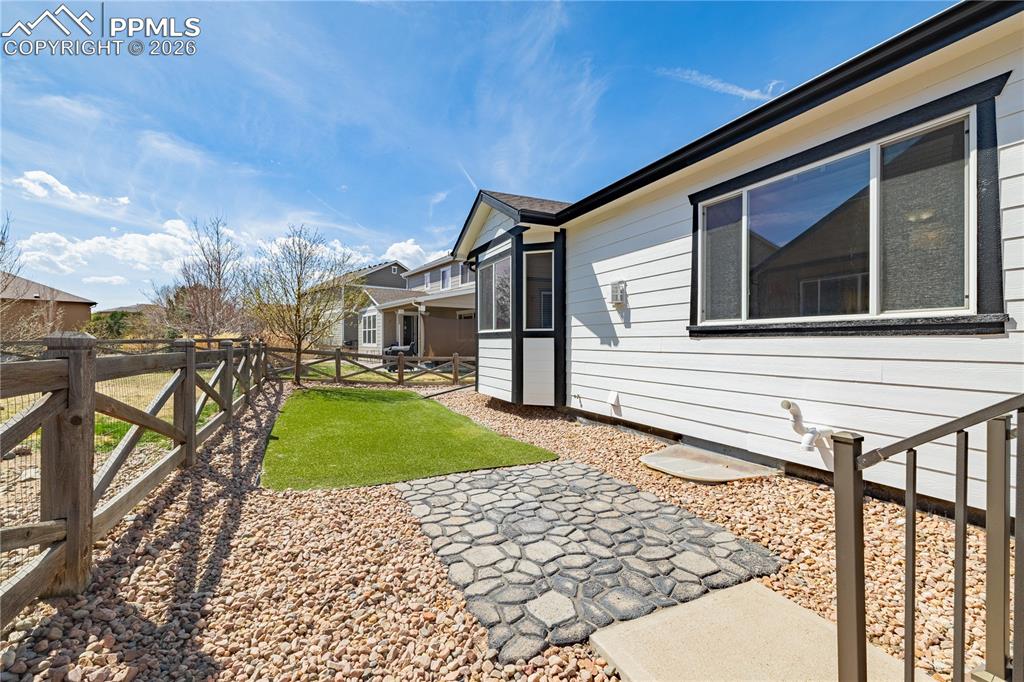 7115 Mountain Spruce Drive