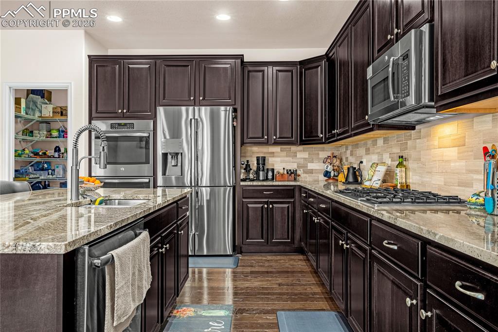7115 Mountain Spruce Drive