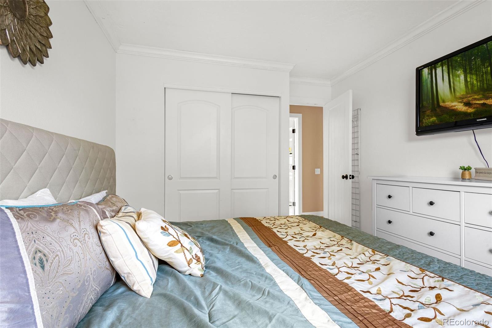 7667 E Mineral Drive