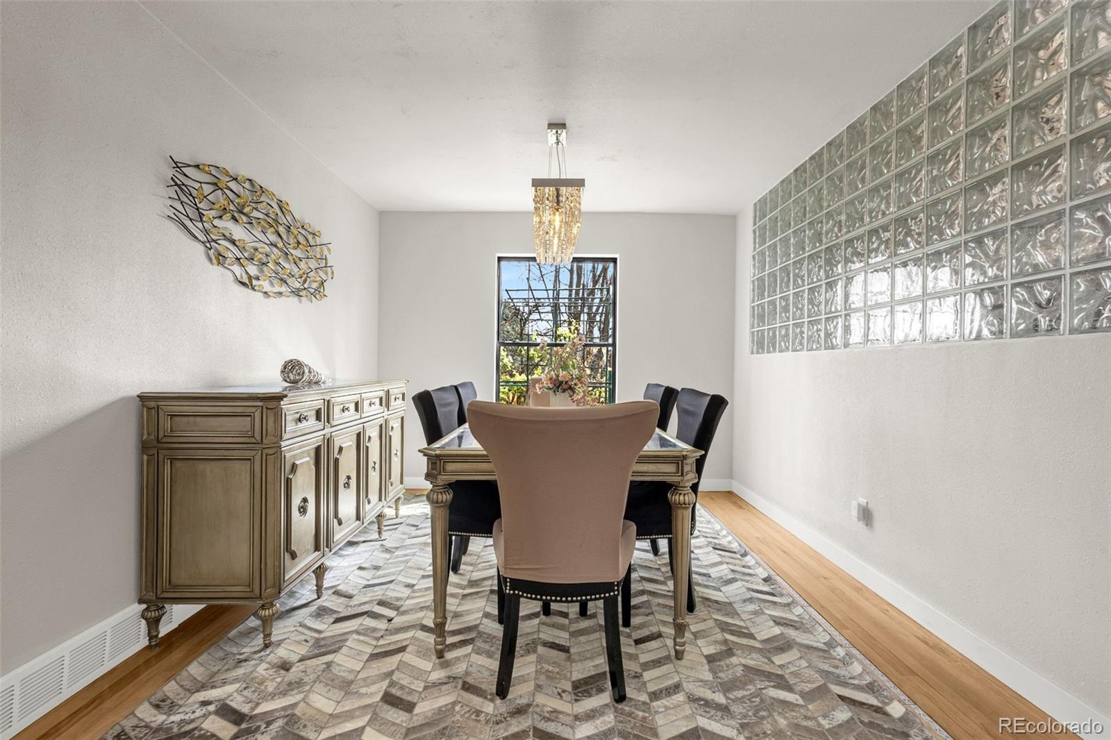 7667 E Mineral Drive