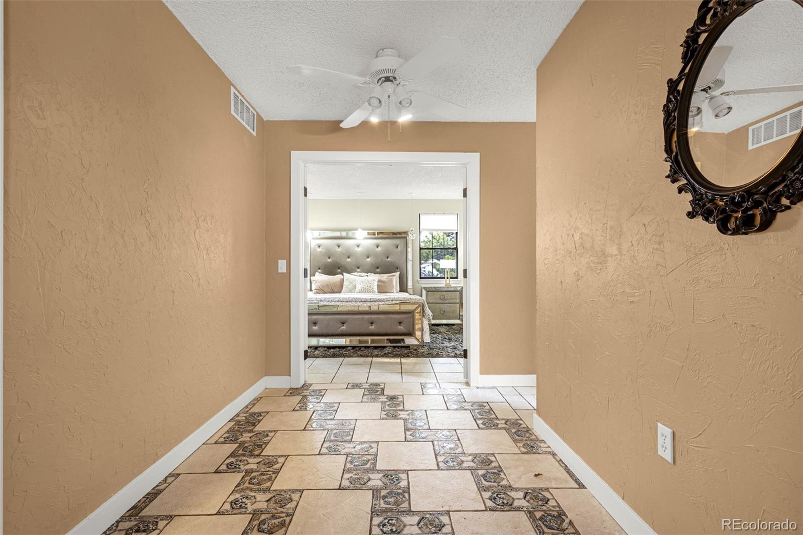 7667 E Mineral Drive