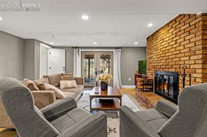 2116 Woodburn Street