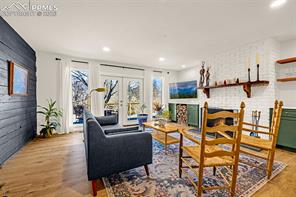 2116 Woodburn Street