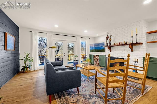 2116 Woodburn Street