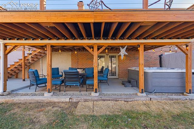 2116 Woodburn Street