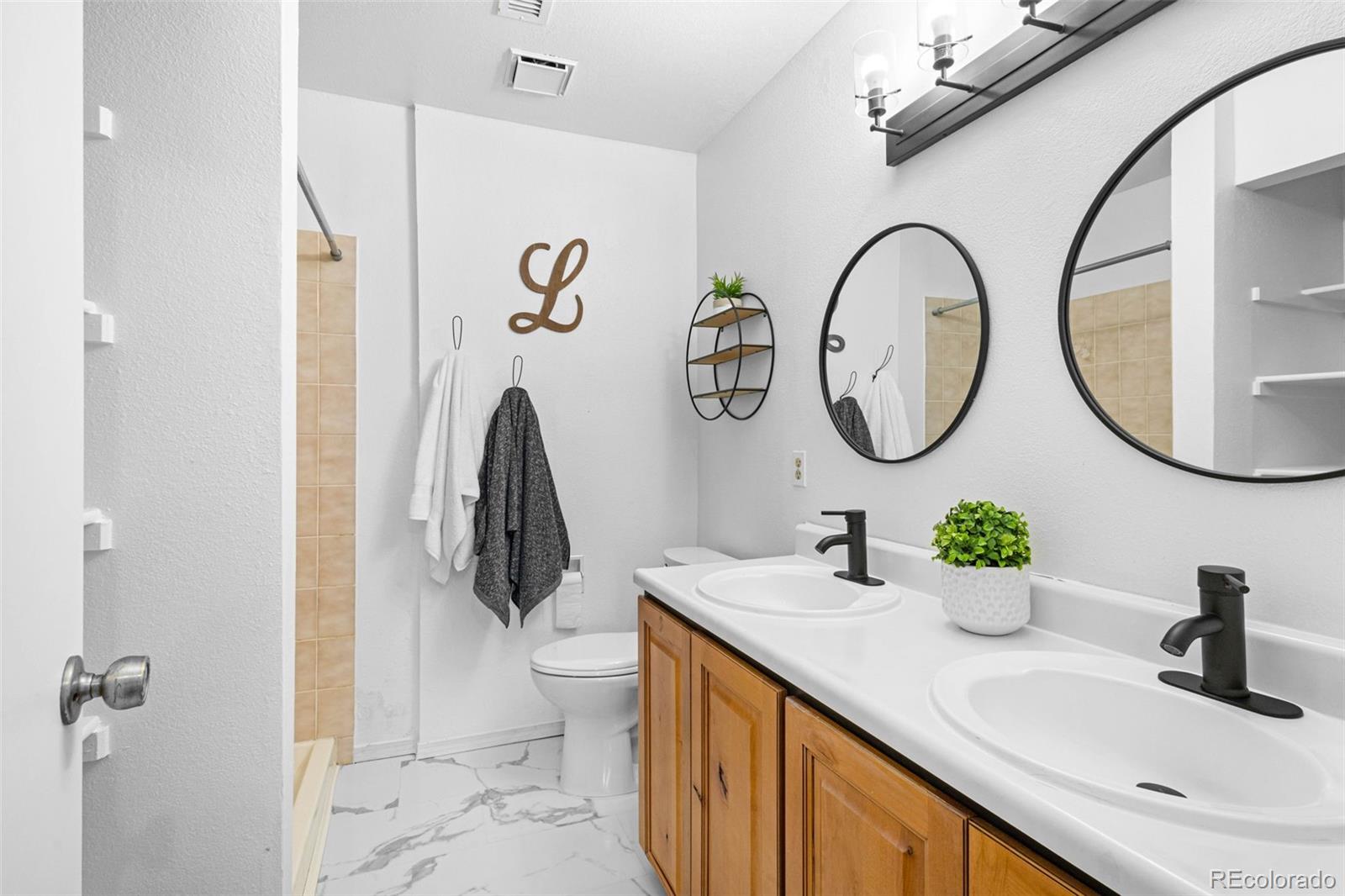 4339 Hunting Meadows Circle Unit: 6