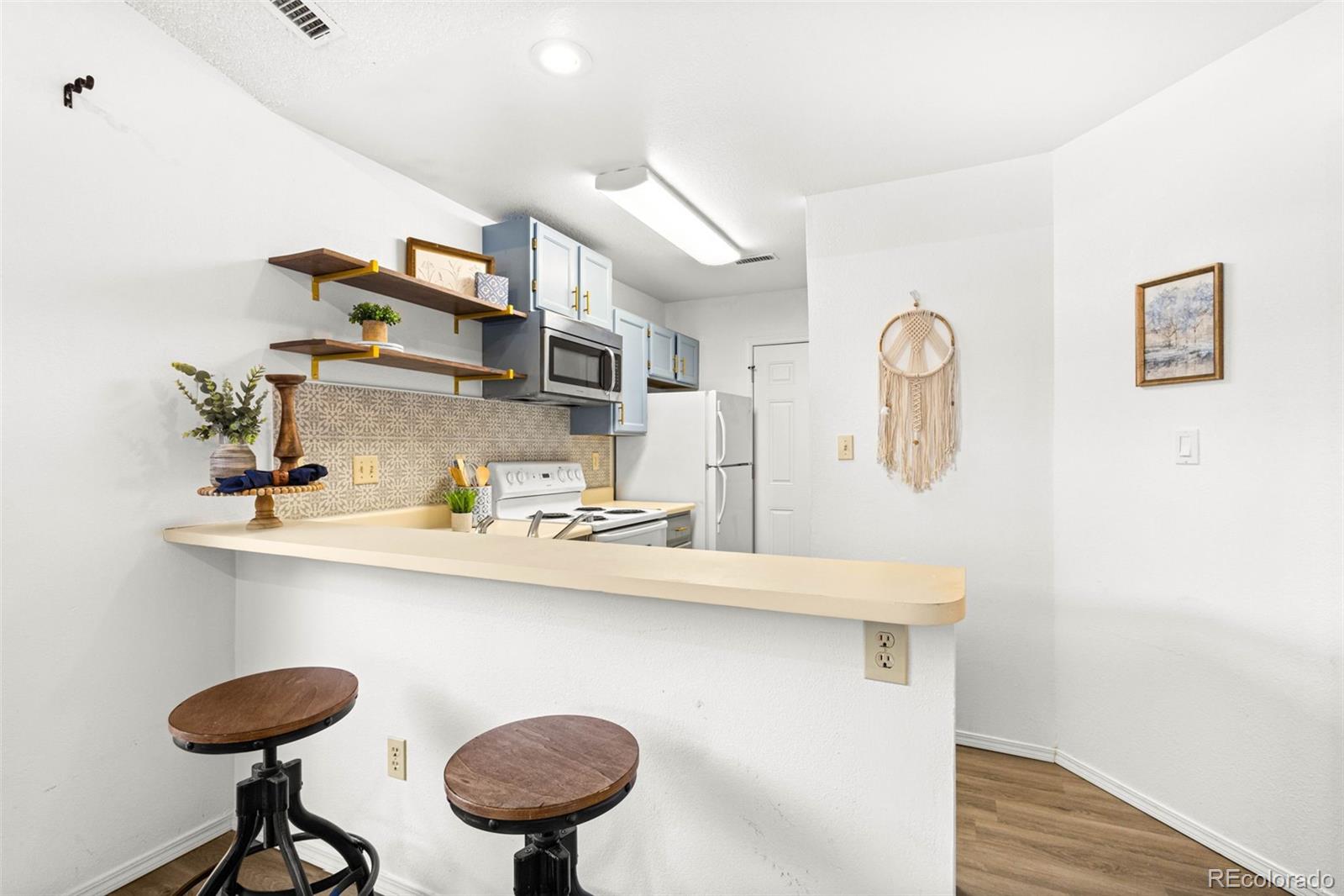 4339 Hunting Meadows Circle Unit: 6