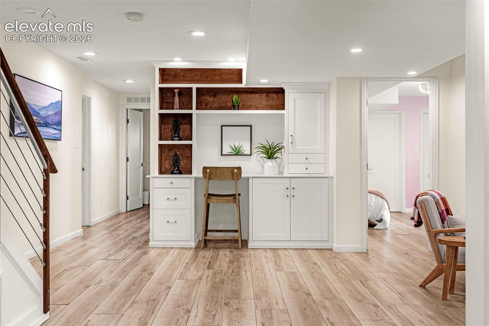 7169 Dark Horse Place