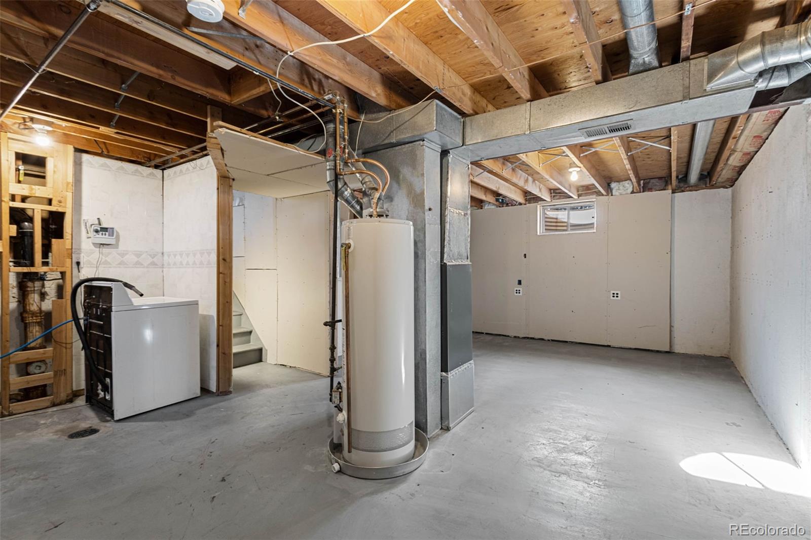 4695 E Peakview Avenue