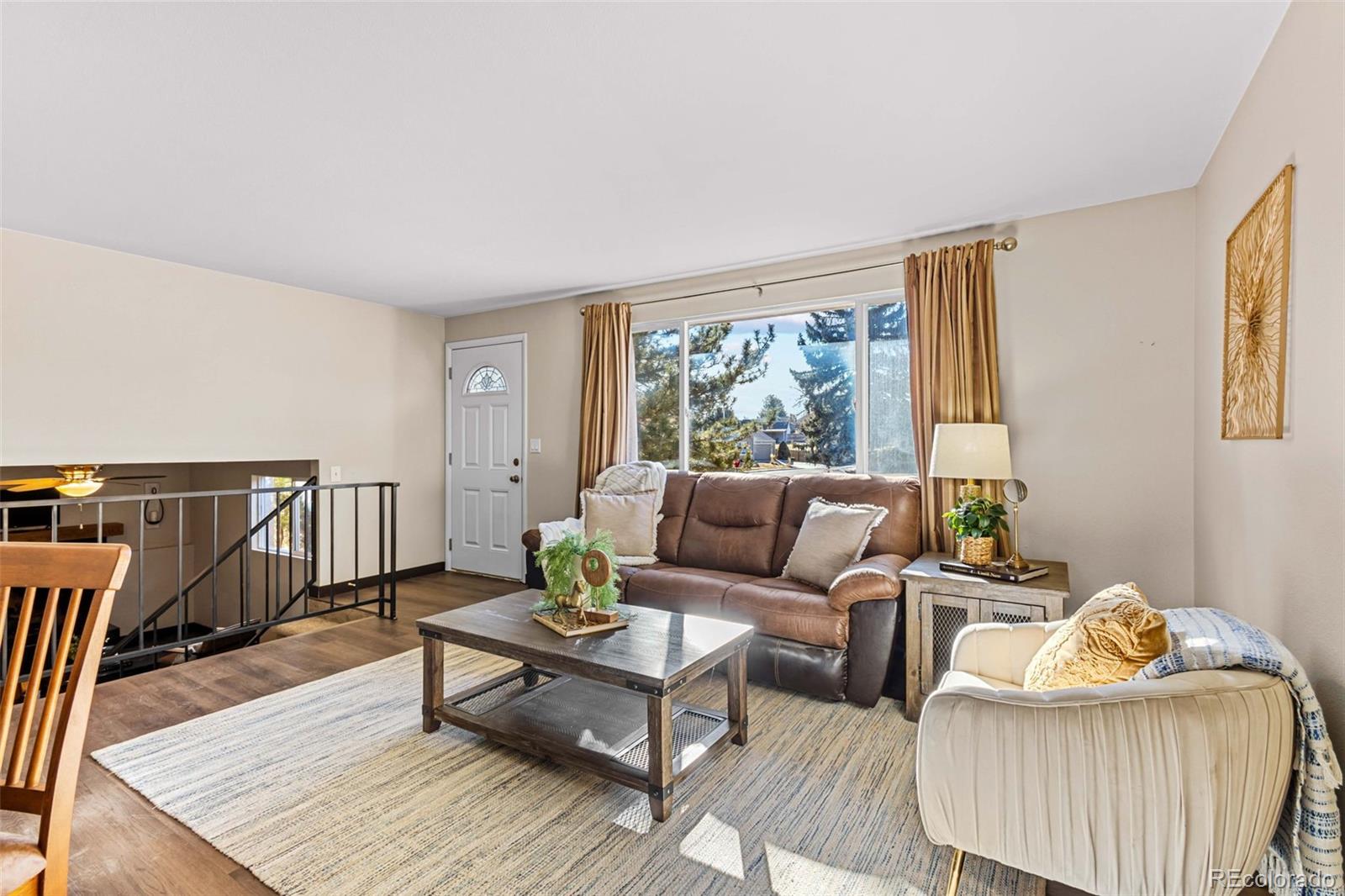 4695 E Peakview Avenue