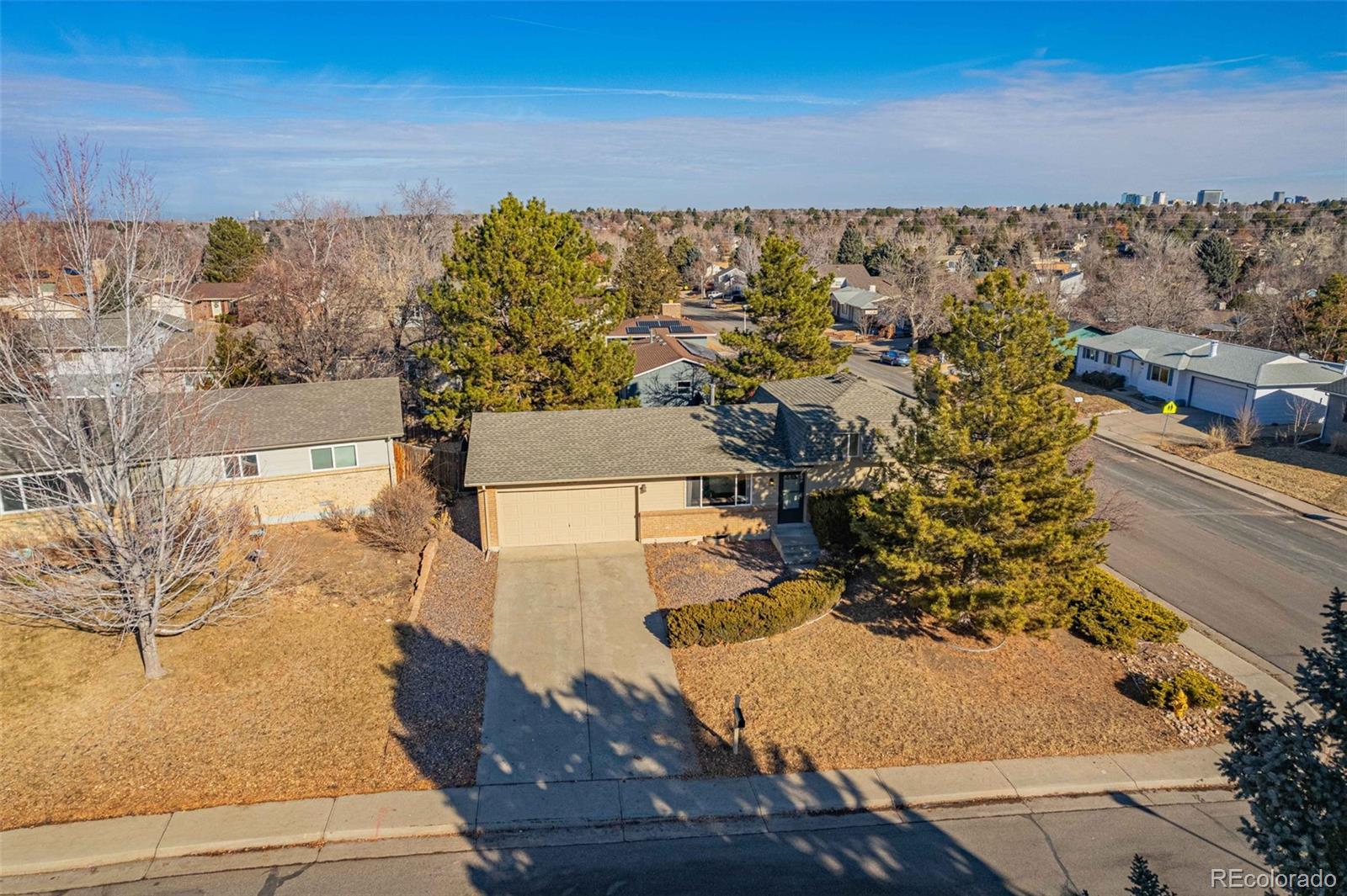 4695 E Peakview Avenue