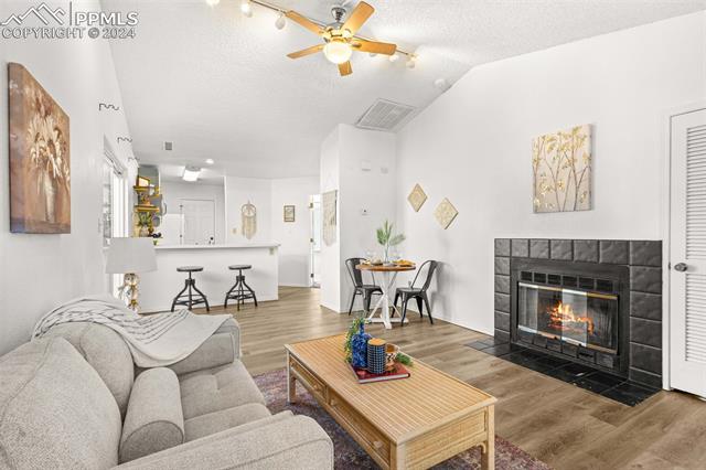 4339 Hunting Meadows Circle 6