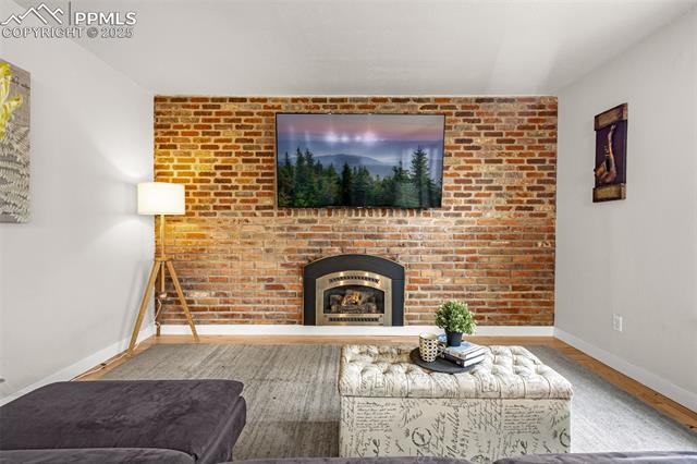 7667 E Mineral Drive