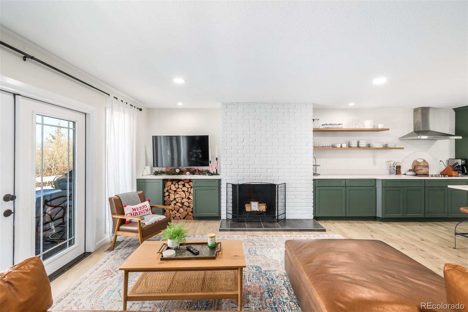 2116 Woodburn Street