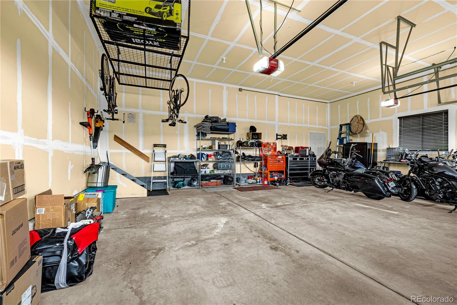 7115 Mountain Spruce Drive