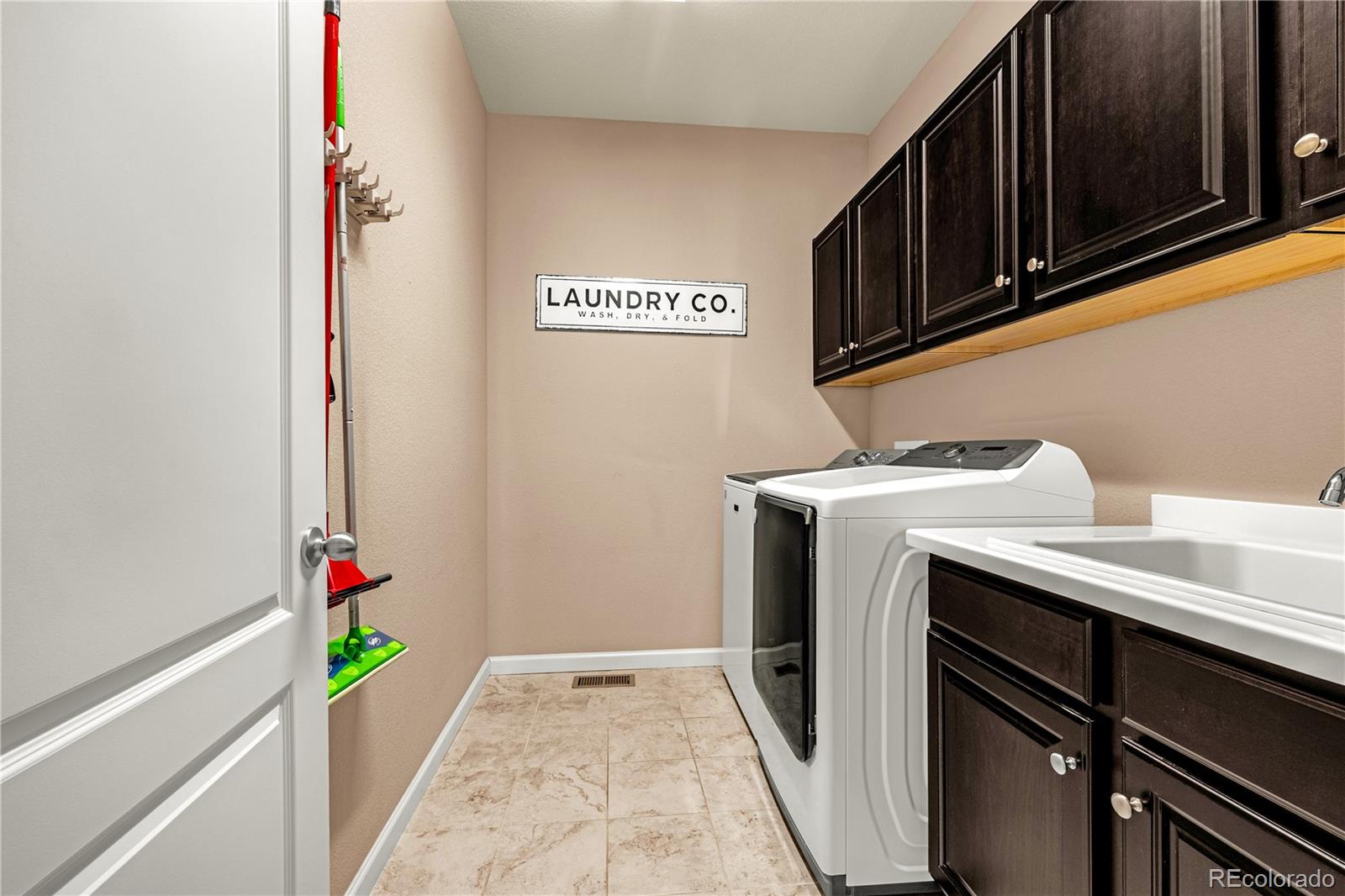 7115 Mountain Spruce Drive