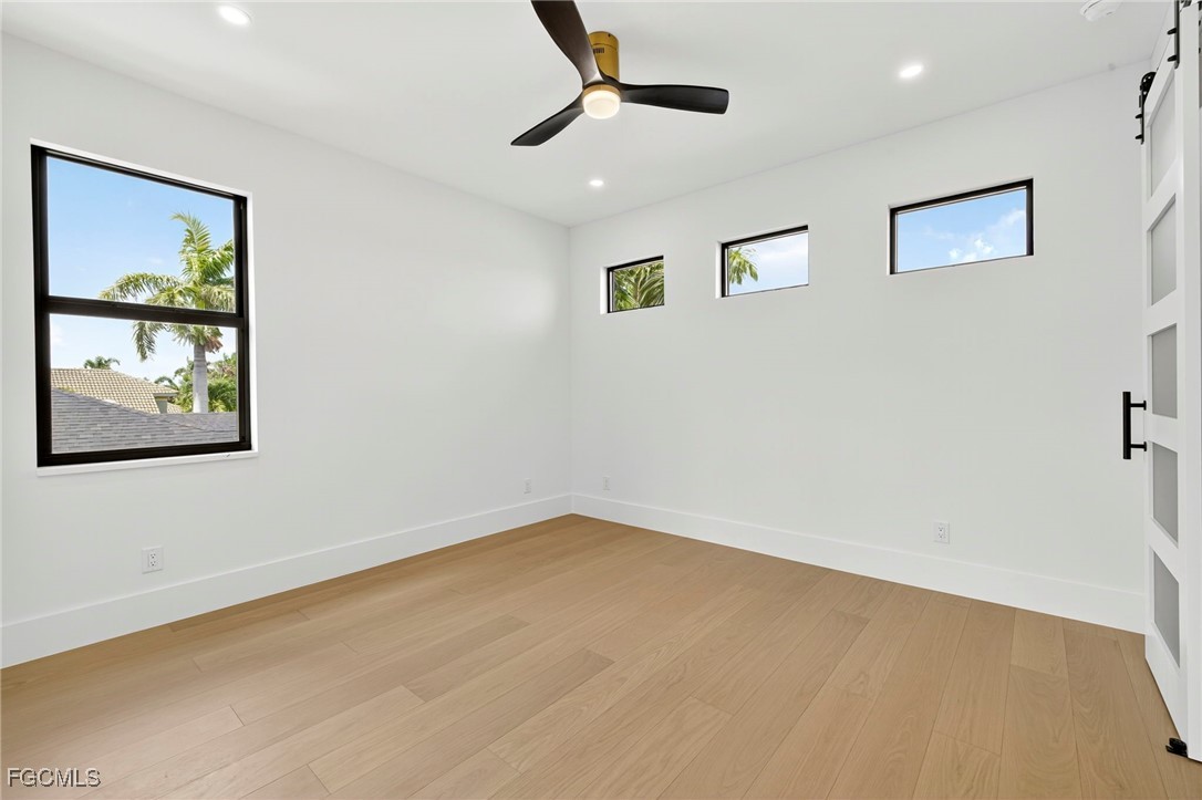 2578 SW 27th PL
