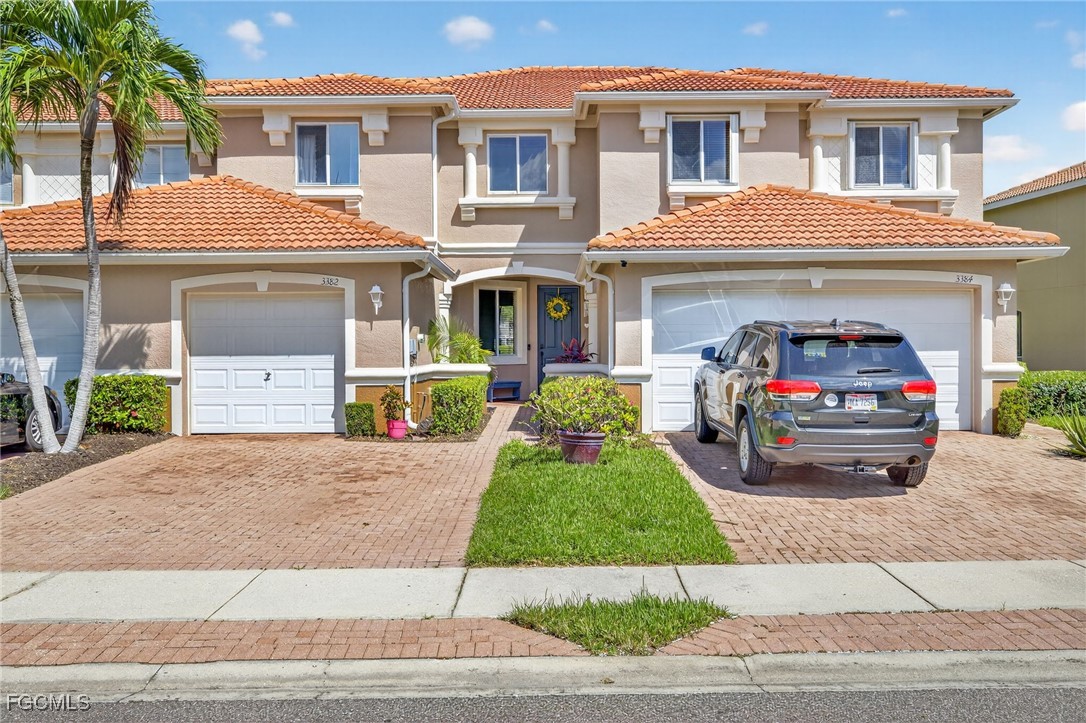 3382 Dandolo CIR