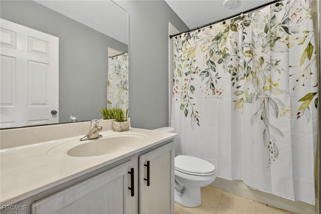 3382 Dandolo CIR