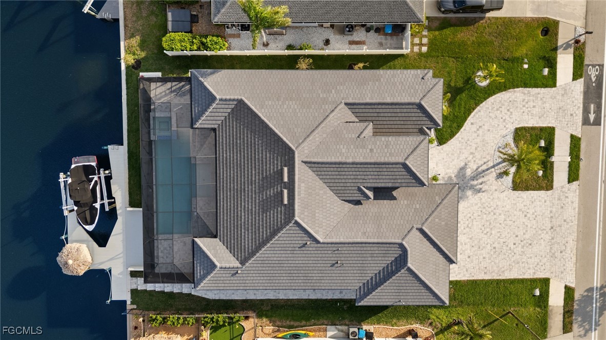 4411 Pelican BLVD