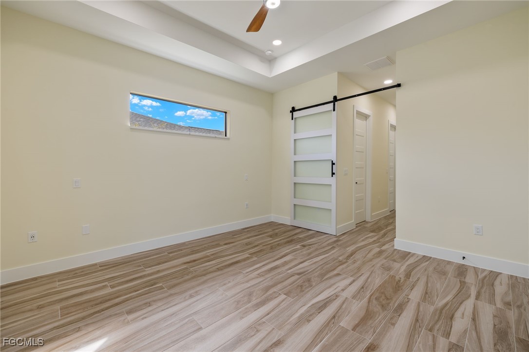 4411 Pelican BLVD