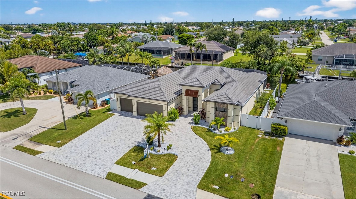 4411 Pelican BLVD