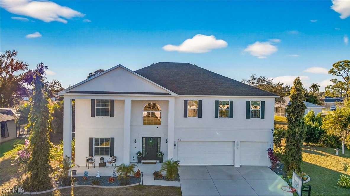 812 SW 11th CT