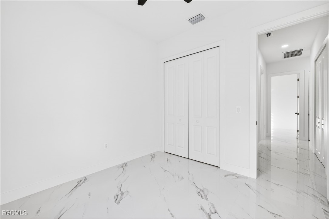 27 SW 8th PL