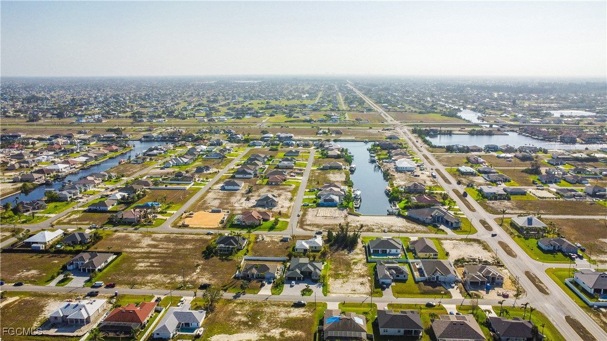 14 NW 35th AVE